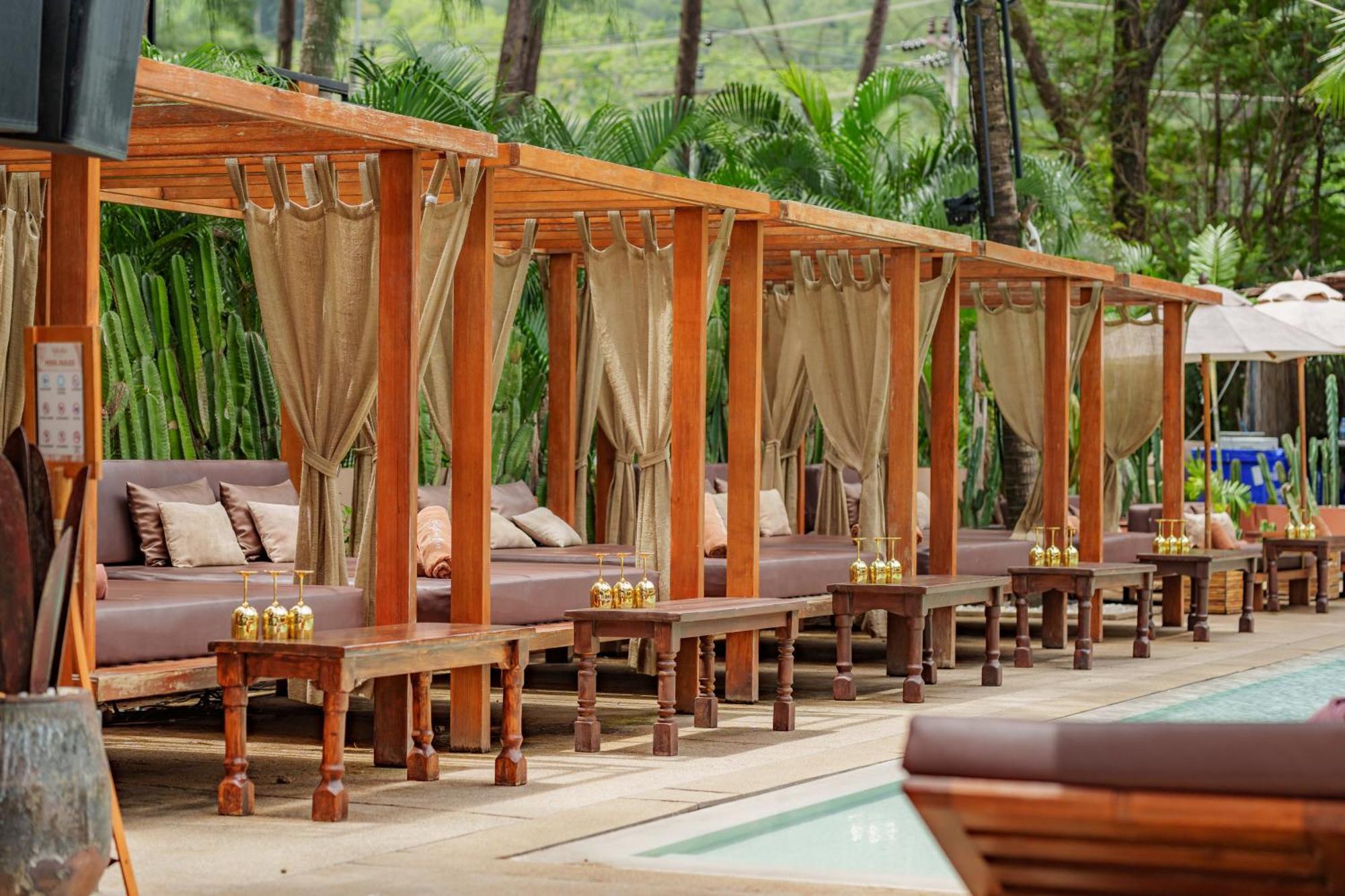 Cafe Del Mar Phuket - Suite & Penthouse Kamala Beach Exterior foto